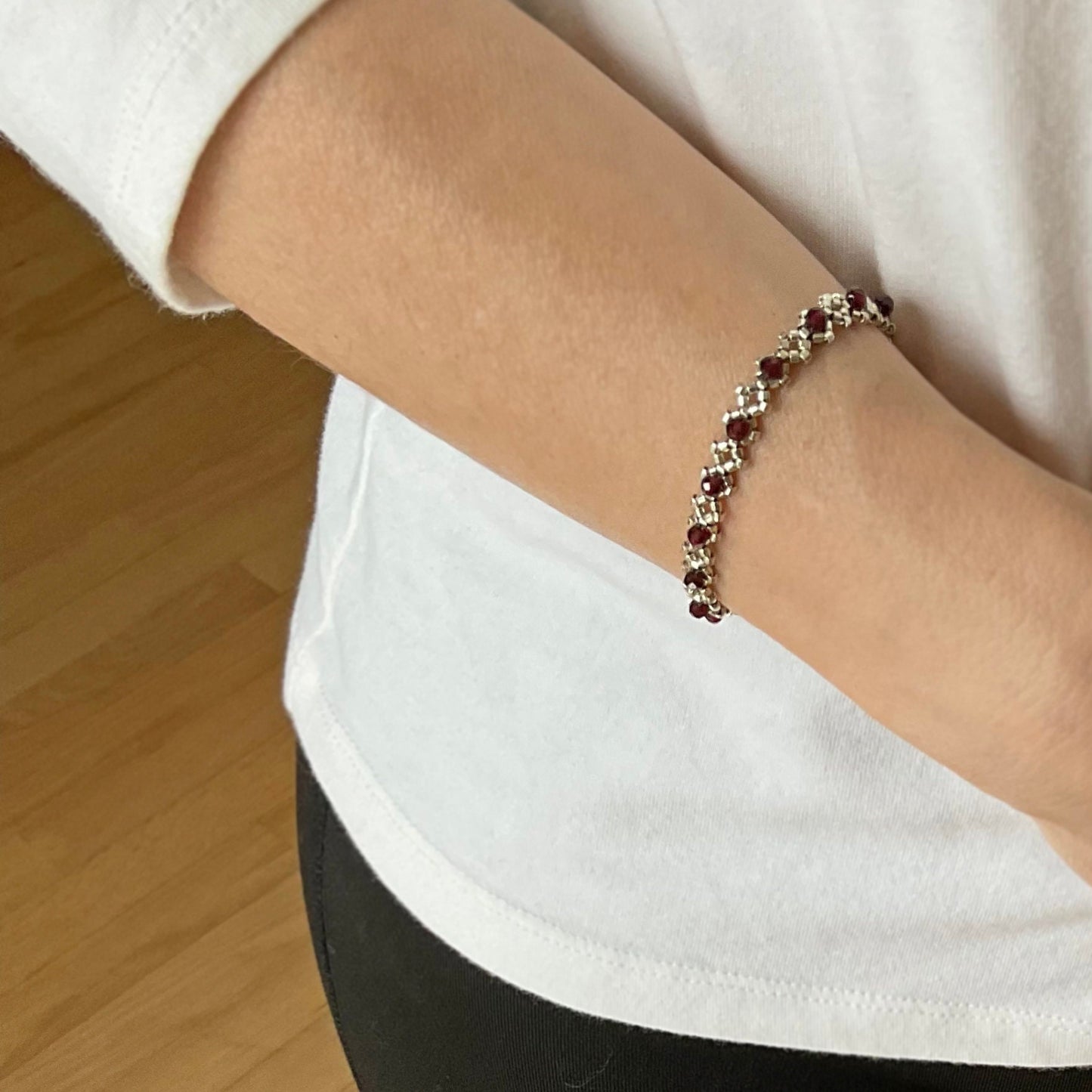 dainty garnet gemstone bracelet . delicate garnet bracelet . january birthday gift . red gemstone bracelet . garnet birthstone bracelet gift