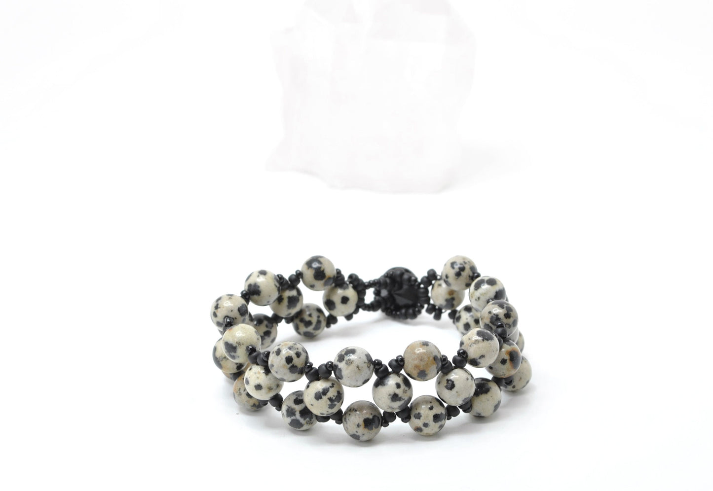 dalmatian jasper gemstone bracelet . black and white bracelet . pokadot bracelet . black and white gemstone jewelry . gemstone jewelry