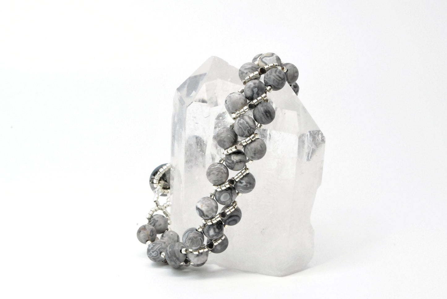 gray matte agate beaded bracelet . gray beaded bracelet .