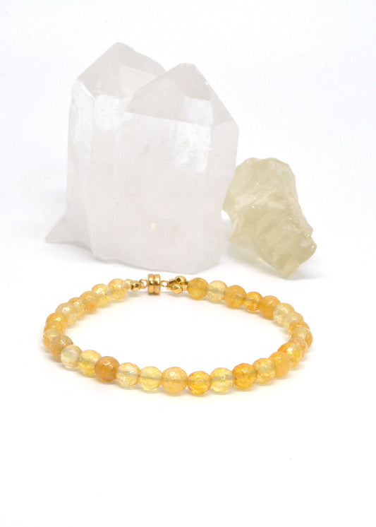 Golden Radiance Reimagined: The Handwoven Citrine Faceted Bead Bracelet