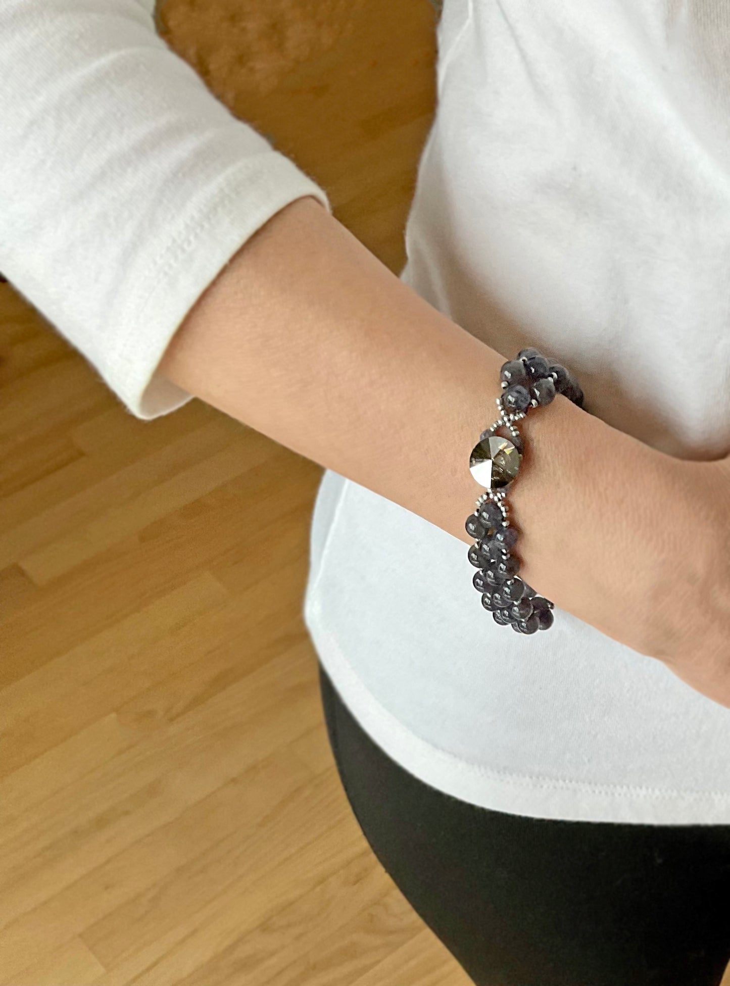 iolite gemstone bracelet