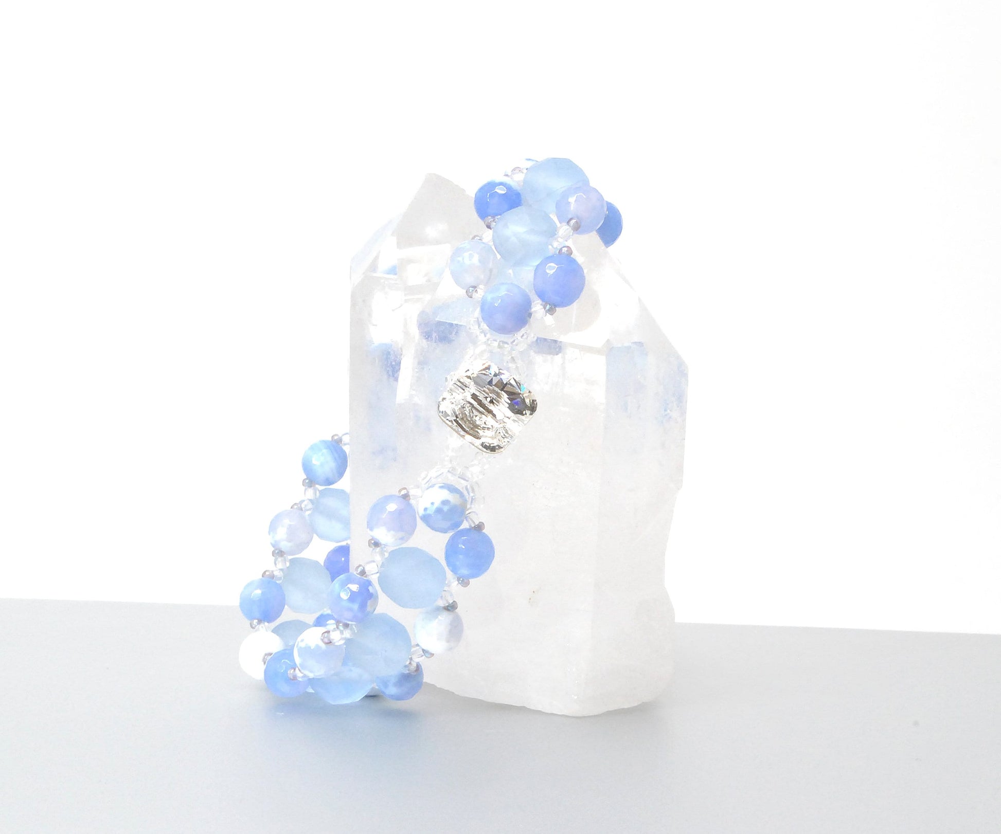 sky blue and white beaded bracelet . pastel blue . light blue bracelet . nickel free . agate bracelet . nickel free jewelry . unique blue