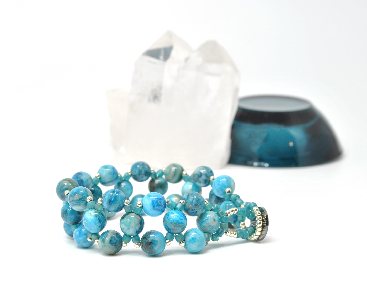 blue agate beaded gemstone bracelet . blue gemstone bracelet . agate jewelry . agate bracelet . blue stone bracelet . gemstone jewelry .