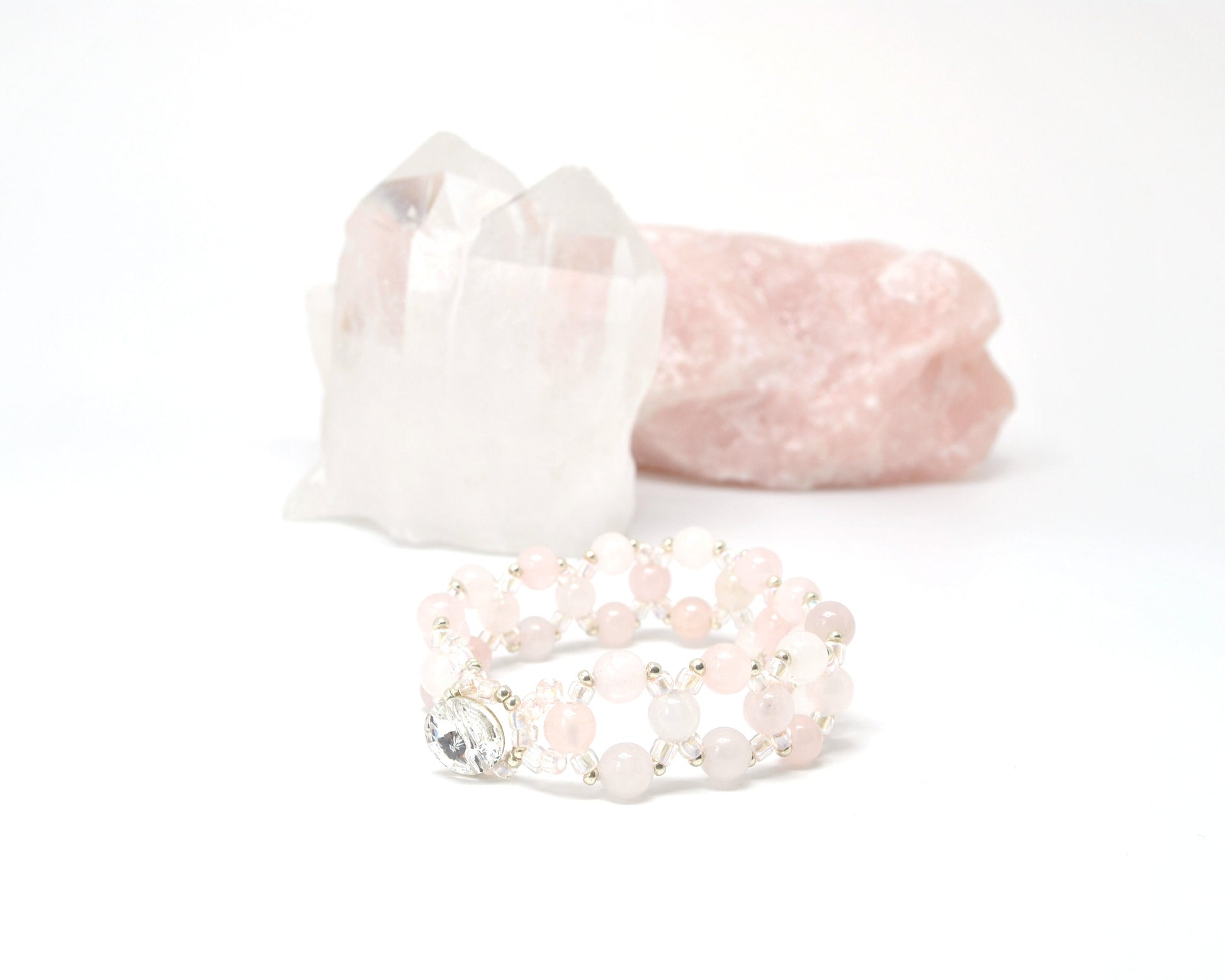 rose quartz bracelet . pink gemstone bracelet . pastel pink bracelet . love . quartz bracelet . quartz jewelry . rose quartz jewelry .