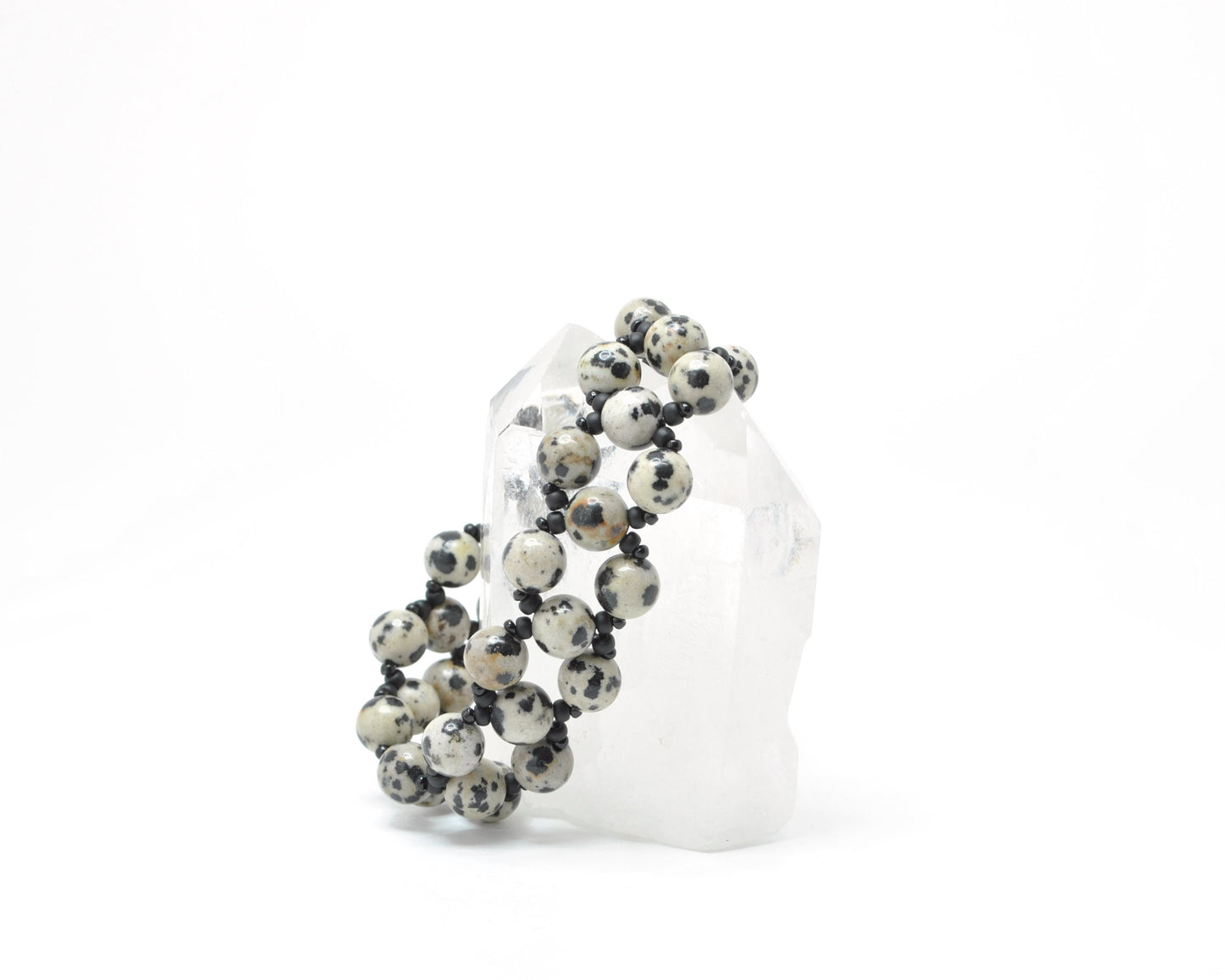 dalmatian jasper gemstone bracelet . black and white bracelet . pokadot bracelet . black and white gemstone jewelry . gemstone jewelry