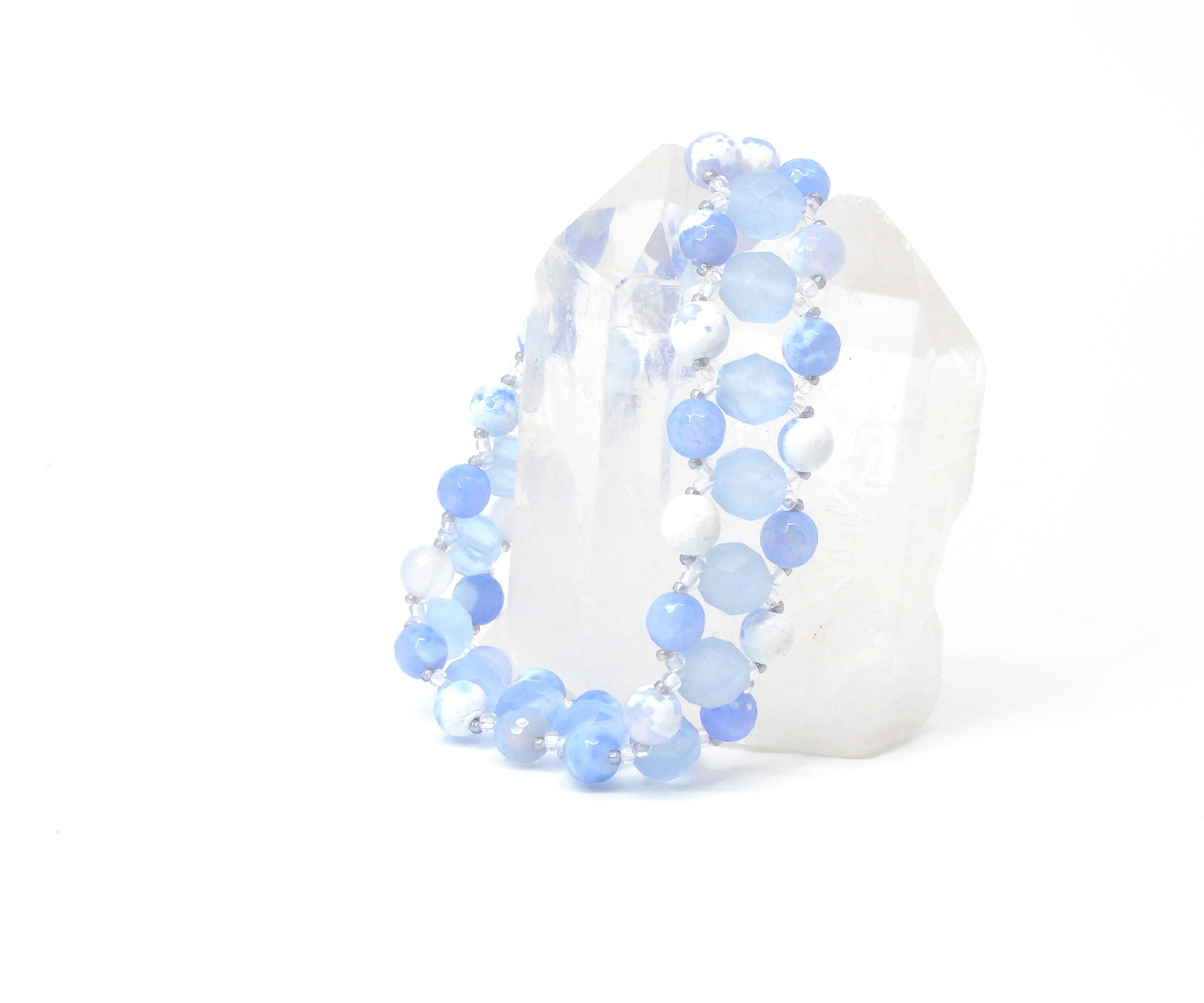 sky blue and white beaded bracelet . pastel blue . light blue bracelet . nickel free . agate bracelet . nickel free jewelry . unique blue